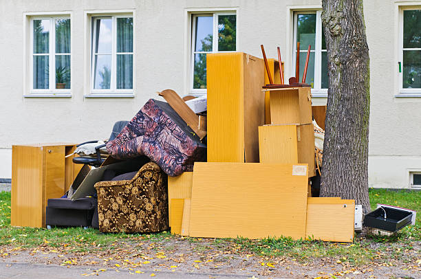 Best Yard Cleanup Services  in Milford Square, PA